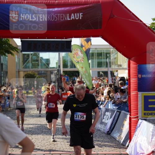 13.06.2025 - Holstenköstenlauf Felixshl http://msf.ph/oto/7931550 13.06.2025 17:59:52 Laufen 2395, 2508, 2712, 2746, 3135, 3145, 3146, 3720, 3884, 3890 meine-sportfotos.de