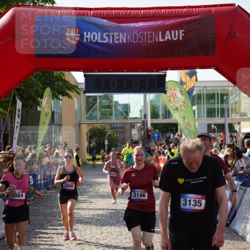 13.06.2025 - Holstenköstenlauf Felixshl http://msf.ph/oto/7931562 13.06.2025 17:59:53 Laufen 2395, 2508, 2712, 2746, 3135, 3145, 3146, 3720, 3884, 3890 meine-sportfotos.de