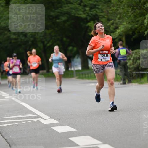 15.06.2025 - REWE Women's Run Dr. Thomas Lammeyer http://msf.ph/oto/7932045 15.06.2025 09:14:24 Laufen 10838 meine-sportfotos.de