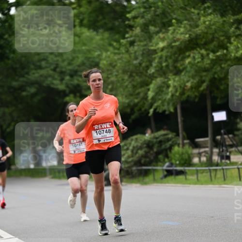 15.06.2025 - REWE Women's Run Dr. Thomas Lammeyer http://msf.ph/oto/7932051 15.06.2025 09:14:35 Laufen 10191, 10748 meine-sportfotos.de