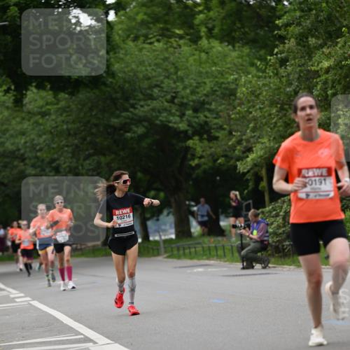 15.06.2025 - REWE Women's Run Dr. Thomas Lammeyer http://msf.ph/oto/7932064 15.06.2025 09:14:37 Laufen 0191 meine-sportfotos.de