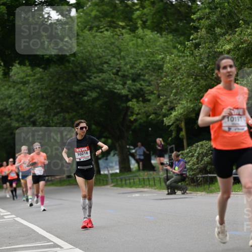 15.06.2025 - REWE Women's Run Dr. Thomas Lammeyer http://msf.ph/oto/7932065 15.06.2025 09:14:37 Laufen 10216, 10151 meine-sportfotos.de