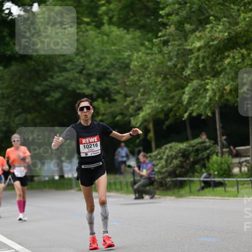 15.06.2025 - REWE Women's Run Dr. Thomas Lammeyer http://msf.ph/oto/7932090 15.06.2025 09:14:39 Laufen 10216 meine-sportfotos.de