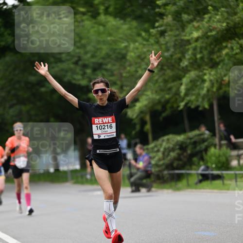 15.06.2025 - REWE Women's Run Dr. Thomas Lammeyer http://msf.ph/oto/7932095 15.06.2025 09:14:39 Laufen 10216 meine-sportfotos.de