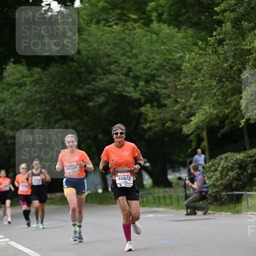 15.06.2025 - REWE Women's Run Dr. Thomas Lammeyer http://msf.ph/oto/7932116 15.06.2025 09:14:41 Laufen 10334, 10872 meine-sportfotos.de