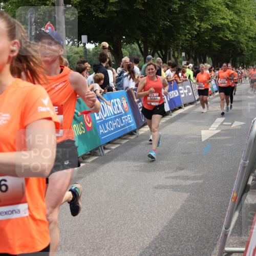 15.06.2025 - REWE Women's Run Strokosch-Dieckow http://msf.ph/oto/7932149 15.06.2025 11:02:18 Ziel 5015, 5051, 5090, 5123, 5124, 5130, 5220, 5221, 5295, 5434, 5436, 5438, 5510, 5534 meine-sportfotos.de