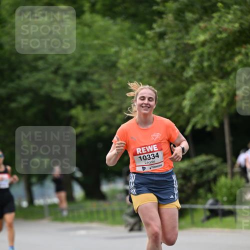 15.06.2025 - REWE Women's Run Dr. Thomas Lammeyer http://msf.ph/oto/7932154 15.06.2025 09:14:44 Laufen 10334 meine-sportfotos.de