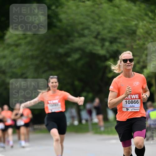 15.06.2025 - REWE Women's Run Dr. Thomas Lammeyer http://msf.ph/oto/7932217 15.06.2025 09:14:49 Laufen 10866 meine-sportfotos.de
