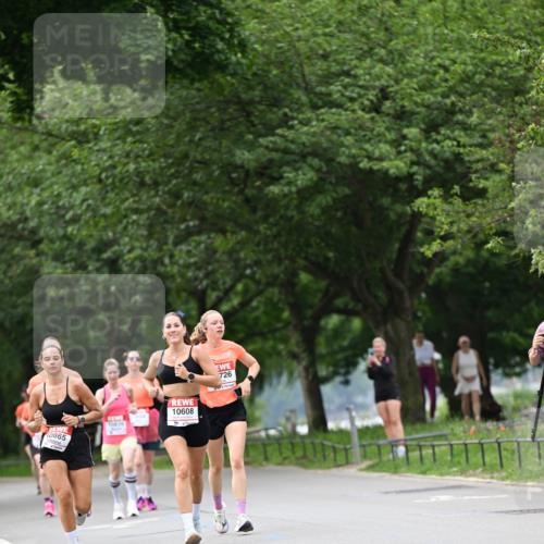 15.06.2025 - REWE Women's Run Dr. Thomas Lammeyer http://msf.ph/oto/7932255 15.06.2025 09:14:53 Laufen 10608 meine-sportfotos.de
