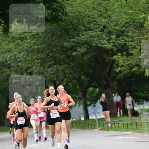 15.06.2025 - REWE Women's Run Dr. Thomas Lammeyer http://msf.ph/oto/7932258 15.06.2025 09:14:53 Laufen 10608 meine-sportfotos.de