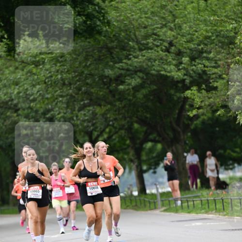 15.06.2025 - REWE Women's Run Dr. Thomas Lammeyer http://msf.ph/oto/7932261 15.06.2025 09:14:54 Laufen 10865, 10608 meine-sportfotos.de