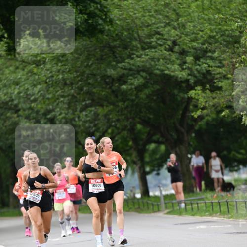 15.06.2025 - REWE Women's Run Dr. Thomas Lammeyer http://msf.ph/oto/7932263 15.06.2025 09:14:54 Laufen 10608 meine-sportfotos.de