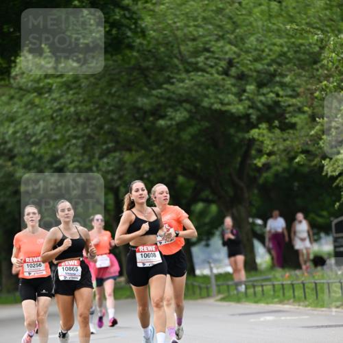15.06.2025 - REWE Women's Run Dr. Thomas Lammeyer http://msf.ph/oto/7932277 15.06.2025 09:14:55 Laufen 10608, 10256, 10865 meine-sportfotos.de