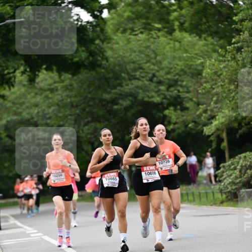 15.06.2025 - REWE Women's Run Dr. Thomas Lammeyer http://msf.ph/oto/7932299 15.06.2025 09:14:57 Laufen 10726, 10256, 10865, 10608 meine-sportfotos.de