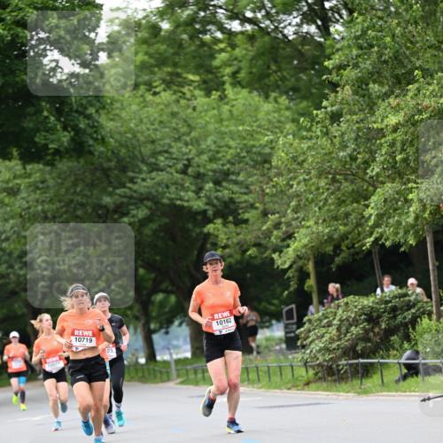 15.06.2025 - REWE Women's Run Dr. Thomas Lammeyer http://msf.ph/oto/7932331 15.06.2025 09:15:07 Laufen 10511, 10719, 23, 10162 meine-sportfotos.de