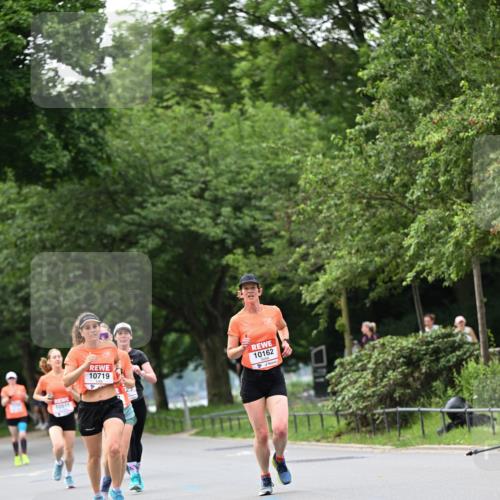 15.06.2025 - REWE Women's Run Dr. Thomas Lammeyer http://msf.ph/oto/7932337 15.06.2025 09:15:07 Laufen 10162, 10719, 10511 meine-sportfotos.de