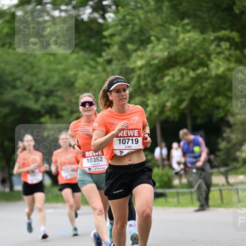 15.06.2025 - REWE Women's Run Dr. Thomas Lammeyer http://msf.ph/oto/7932354 15.06.2025 09:15:11 Laufen 10352, 10719 meine-sportfotos.de