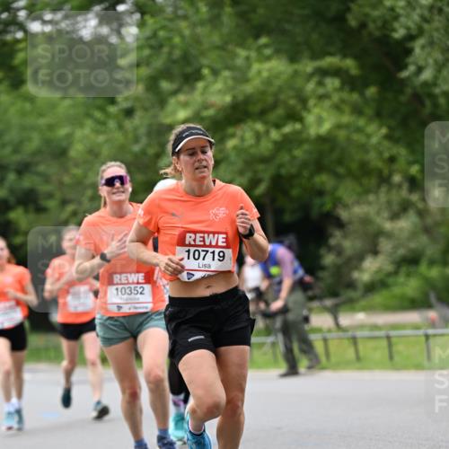 15.06.2025 - REWE Women's Run Dr. Thomas Lammeyer http://msf.ph/oto/7932359 15.06.2025 09:15:12 Laufen 10352, 10719 meine-sportfotos.de