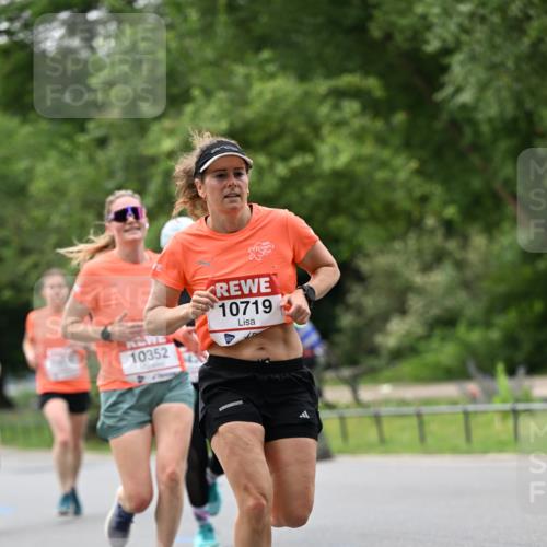 15.06.2025 - REWE Women's Run Dr. Thomas Lammeyer http://msf.ph/oto/7932363 15.06.2025 09:15:12 Laufen 10352, 10719 meine-sportfotos.de