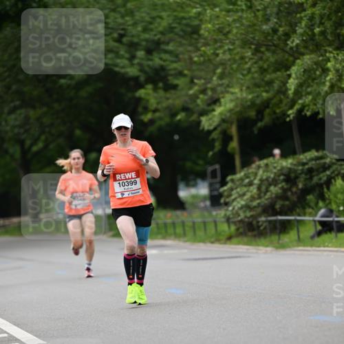 15.06.2025 - REWE Women's Run Dr. Thomas Lammeyer http://msf.ph/oto/7932413 15.06.2025 09:15:17 Laufen 32, 10399 meine-sportfotos.de