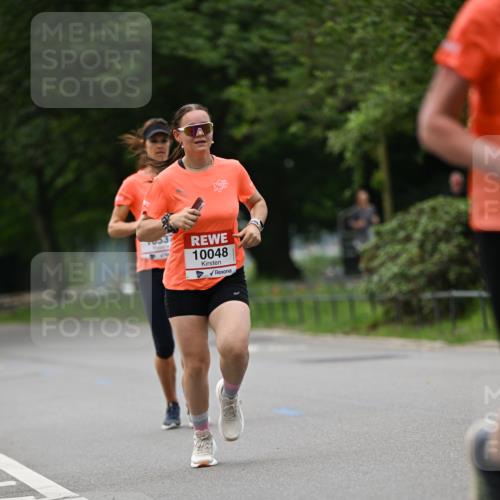 15.06.2025 - REWE Women's Run Dr. Thomas Lammeyer http://msf.ph/oto/7932493 15.06.2025 09:15:24 Laufen 7053, 10048 meine-sportfotos.de