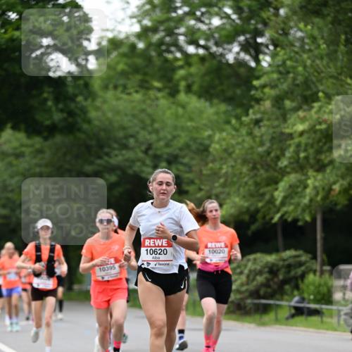 15.06.2025 - REWE Women's Run Dr. Thomas Lammeyer http://msf.ph/oto/7932523 15.06.2025 09:15:50 Laufen 10395, 10620, 10020 meine-sportfotos.de