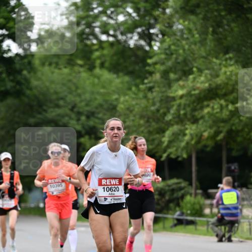 15.06.2025 - REWE Women's Run Dr. Thomas Lammeyer http://msf.ph/oto/7932530 15.06.2025 09:15:51 Laufen 10395, 10620, 020 meine-sportfotos.de