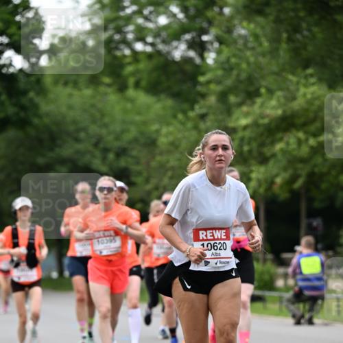 15.06.2025 - REWE Women's Run Dr. Thomas Lammeyer http://msf.ph/oto/7932539 15.06.2025 09:15:51 Laufen 10395, 10620 meine-sportfotos.de