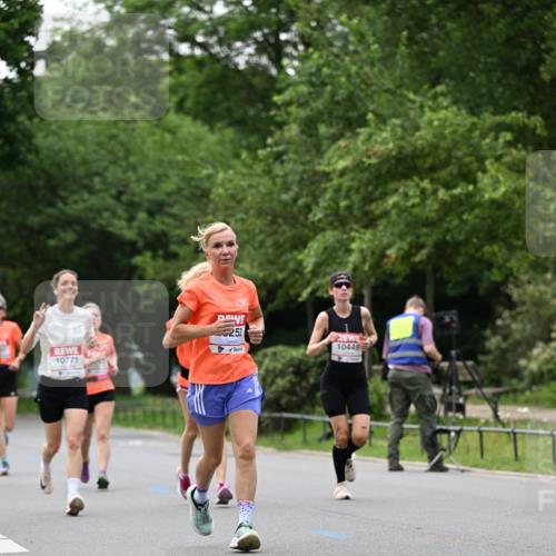 15.06.2025 - REWE Women's Run Dr. Thomas Lammeyer http://msf.ph/oto/7932585 15.06.2025 09:15:58 Laufen 252, 10449, 10771 meine-sportfotos.de