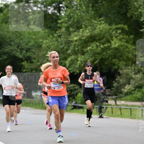 15.06.2025 - REWE Women's Run Dr. Thomas Lammeyer http://msf.ph/oto/7932590 15.06.2025 09:15:58 Laufen 10771, 102, 10449 meine-sportfotos.de