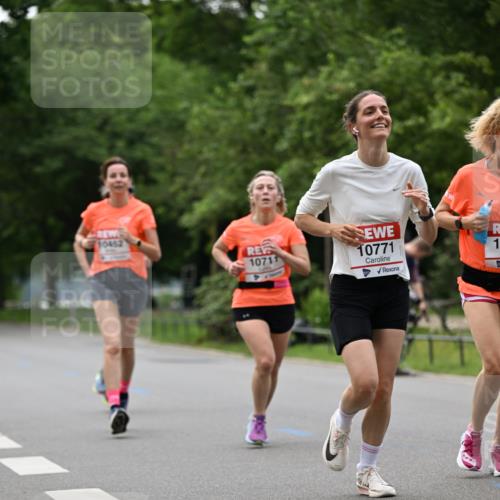 15.06.2025 - REWE Women's Run Dr. Thomas Lammeyer http://msf.ph/oto/7932620 15.06.2025 09:16:00 Laufen 10711, 10771 meine-sportfotos.de