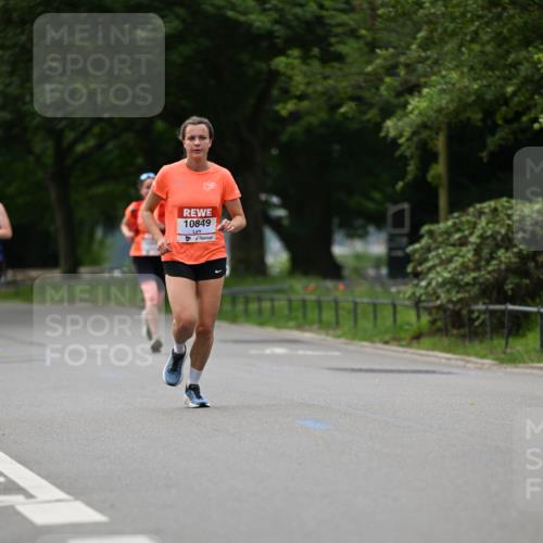 15.06.2025 - REWE Women's Run Dr. Thomas Lammeyer http://msf.ph/oto/7932660 15.06.2025 09:16:06 Laufen 10849 meine-sportfotos.de