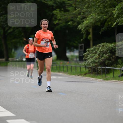 15.06.2025 - REWE Women's Run Dr. Thomas Lammeyer http://msf.ph/oto/7932668 15.06.2025 09:16:07 Laufen 10849 meine-sportfotos.de