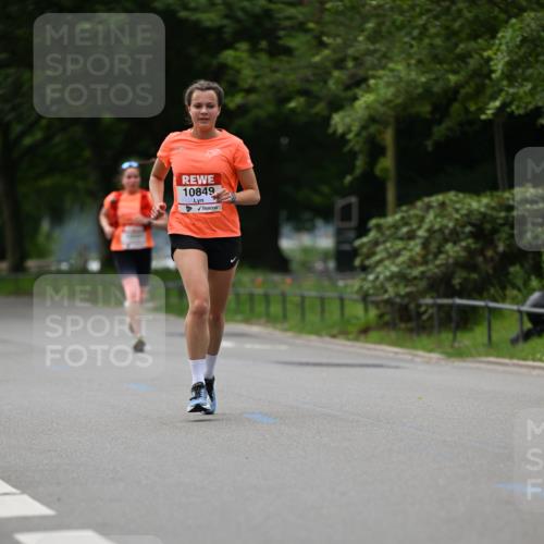 15.06.2025 - REWE Women's Run Dr. Thomas Lammeyer http://msf.ph/oto/7932672 15.06.2025 09:16:07 Laufen 10849 meine-sportfotos.de