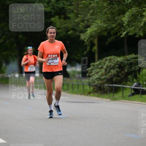 15.06.2025 - REWE Women's Run Dr. Thomas Lammeyer http://msf.ph/oto/7932676 15.06.2025 09:16:07 Laufen 0849 meine-sportfotos.de