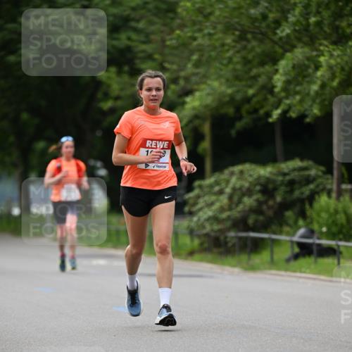 15.06.2025 - REWE Women's Run Dr. Thomas Lammeyer http://msf.ph/oto/7932687 15.06.2025 09:16:08 Laufen 1 meine-sportfotos.de