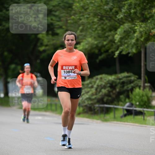 15.06.2025 - REWE Women's Run Dr. Thomas Lammeyer http://msf.ph/oto/7932690 15.06.2025 09:16:08 Laufen 1084 meine-sportfotos.de