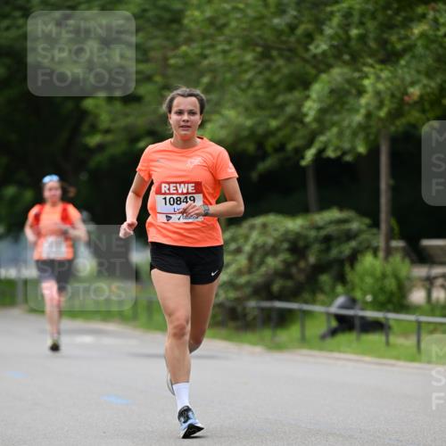 15.06.2025 - REWE Women's Run Dr. Thomas Lammeyer http://msf.ph/oto/7932693 15.06.2025 09:16:09 Laufen 10849 meine-sportfotos.de