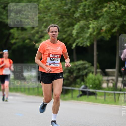15.06.2025 - REWE Women's Run Dr. Thomas Lammeyer http://msf.ph/oto/7932698 15.06.2025 09:16:09 Laufen 10849 meine-sportfotos.de