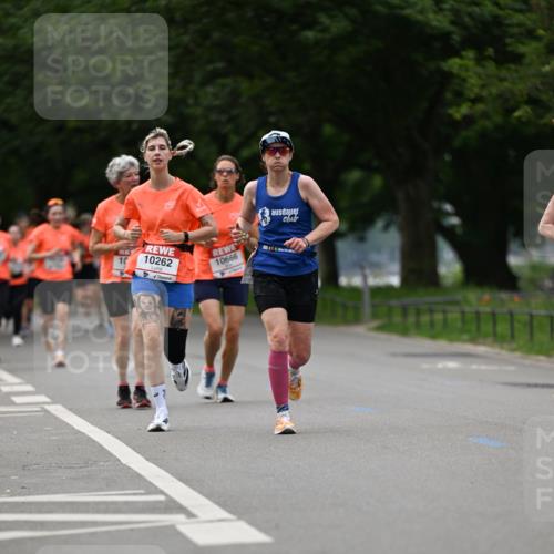 15.06.2025 - REWE Women's Run Dr. Thomas Lammeyer http://msf.ph/oto/7932721 15.06.2025 09:16:11 Laufen 3, 10, 10262, 10666 meine-sportfotos.de