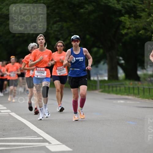 15.06.2025 - REWE Women's Run Dr. Thomas Lammeyer http://msf.ph/oto/7932723 15.06.2025 09:16:12 Laufen 10262, 10666 meine-sportfotos.de