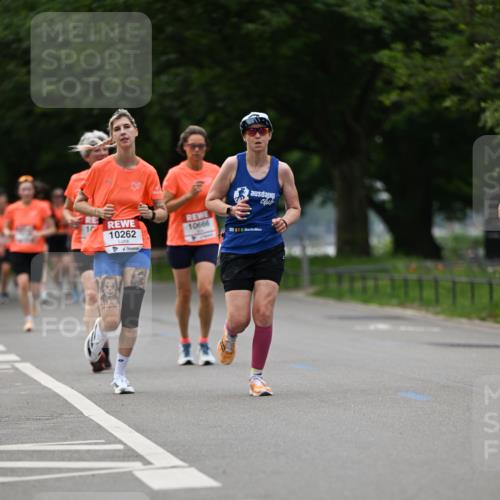 15.06.2025 - REWE Women's Run Dr. Thomas Lammeyer http://msf.ph/oto/7932727 15.06.2025 09:16:12 Laufen 10666, 10666, 10262 meine-sportfotos.de