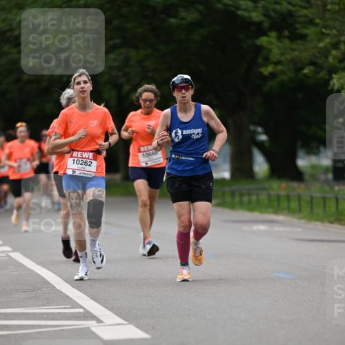 15.06.2025 - REWE Women's Run Dr. Thomas Lammeyer http://msf.ph/oto/7932731 15.06.2025 09:16:12 Laufen 10262, 10666 meine-sportfotos.de