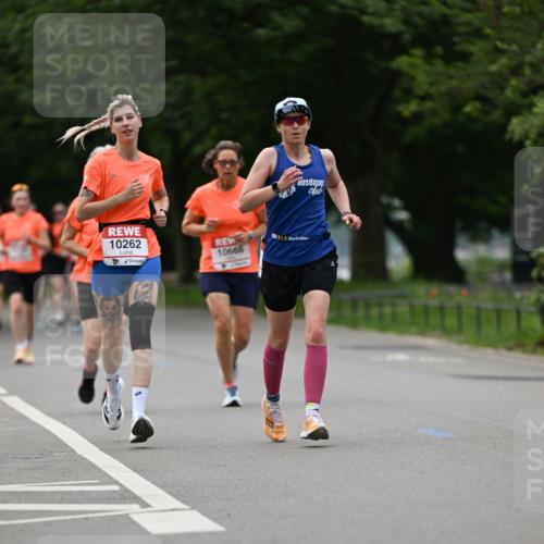 15.06.2025 - REWE Women's Run Dr. Thomas Lammeyer http://msf.ph/oto/7932734 15.06.2025 09:16:12 Laufen 10262, 10666, 4715 meine-sportfotos.de