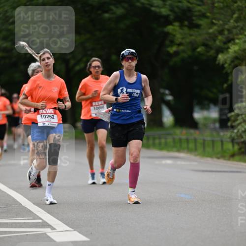 15.06.2025 - REWE Women's Run Dr. Thomas Lammeyer http://msf.ph/oto/7932735 15.06.2025 09:16:13 Laufen 10666, 10262 meine-sportfotos.de
