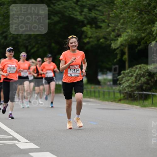 15.06.2025 - REWE Women's Run Dr. Thomas Lammeyer http://msf.ph/oto/7932807 15.06.2025 09:16:19 Laufen 10121, 10134 meine-sportfotos.de