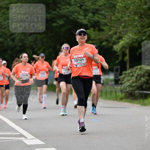 15.06.2025 - REWE Women's Run Dr. Thomas Lammeyer http://msf.ph/oto/7932841 15.06.2025 09:16:22 Laufen 10296, 10121 meine-sportfotos.de