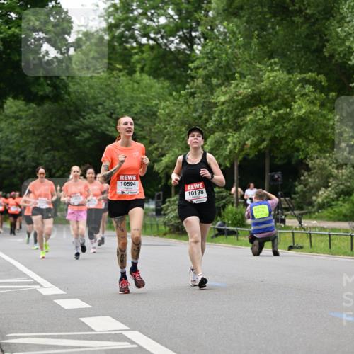 15.06.2025 - REWE Women's Run Dr. Thomas Lammeyer http://msf.ph/oto/7933003 15.06.2025 09:16:43 Laufen 10431, 10594, 10138 meine-sportfotos.de