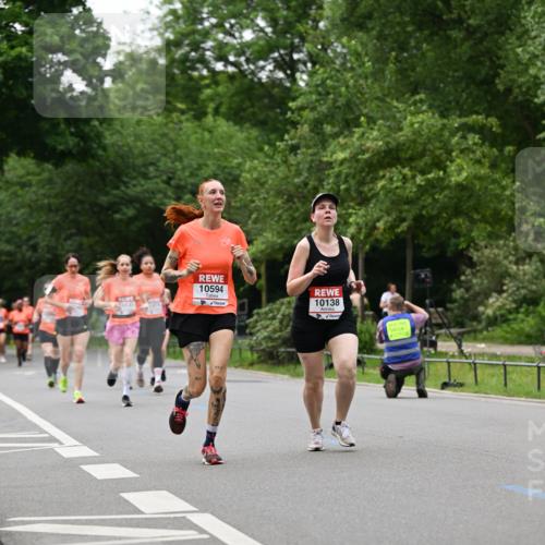 15.06.2025 - REWE Women's Run Dr. Thomas Lammeyer http://msf.ph/oto/7933008 15.06.2025 09:16:43 Laufen 10594, 0431, 10138 meine-sportfotos.de