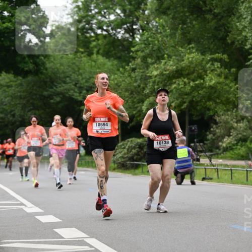 15.06.2025 - REWE Women's Run Dr. Thomas Lammeyer http://msf.ph/oto/7933011 15.06.2025 09:16:43 Laufen 10594, 10138 meine-sportfotos.de